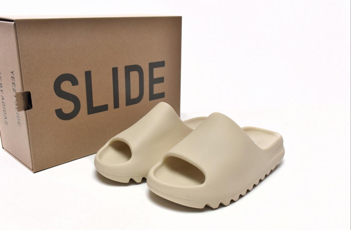 Yeezy Slide Bone