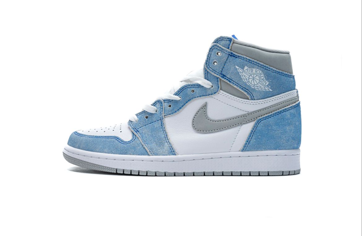 Washed North Carolina Blue PRO Edition Jordan 1st Generation Basketball Sneakers