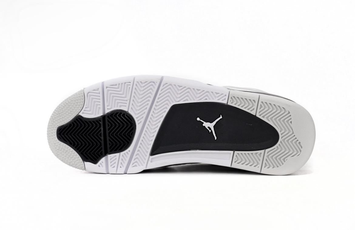 Jordan 4 Retro Military Black