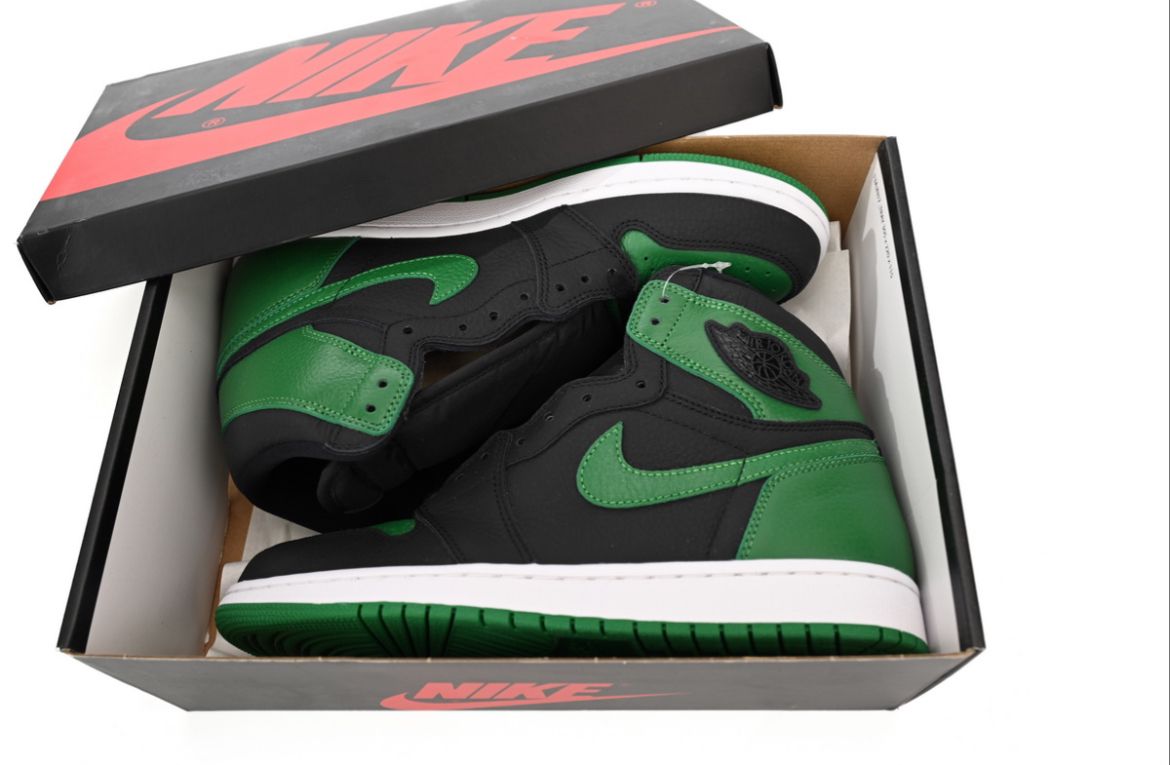 Green Toes Jordan 1 basketball sneakers