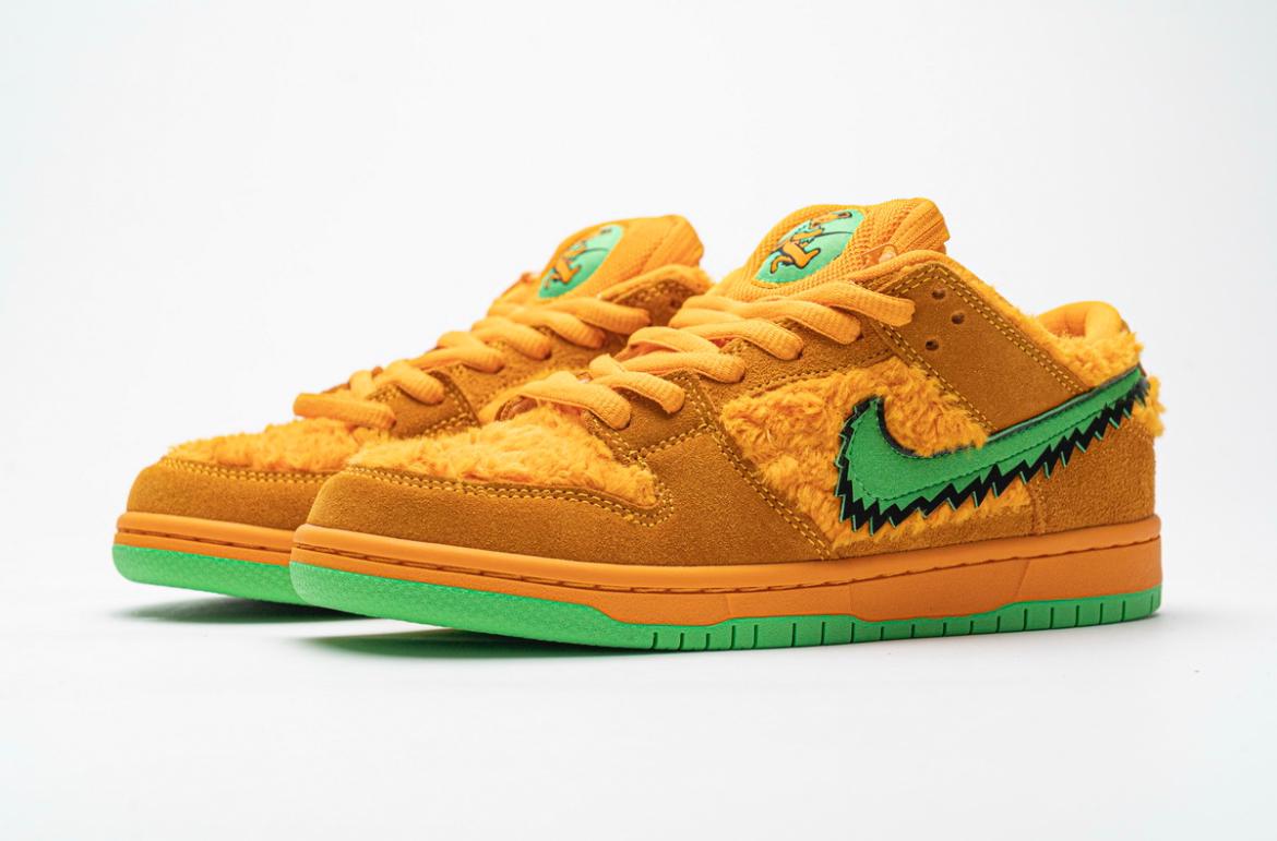 Grateful Dead x dunk sb low orange/yellow/green bear