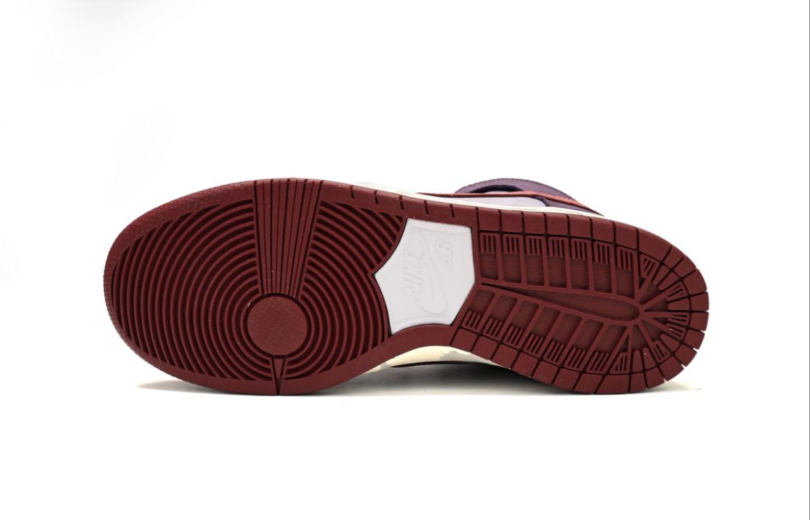 Dunk SB High Daybreak Plum
