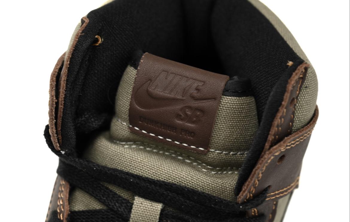 Dunk SB High Pro ‘’Baroque Brown‘’