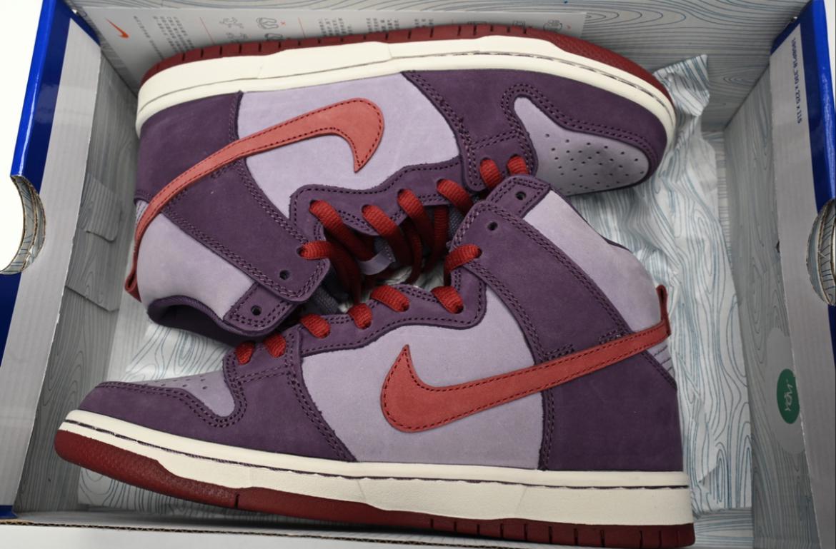 Dunk SB High Daybreak Plum