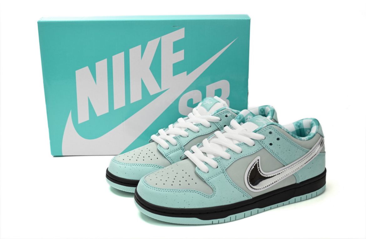 Nike Dunk SB Low Tiffany Lobster