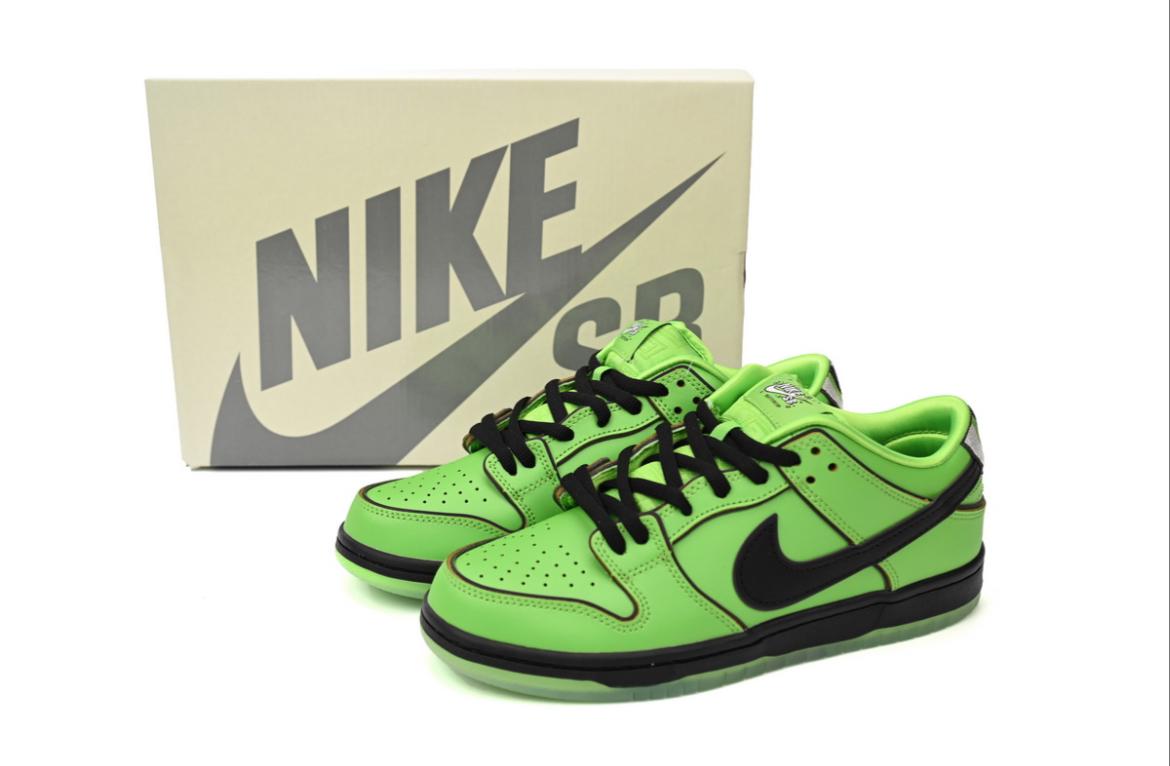 The Powerpuff Girls x Nike SB Dunk Low “Buttercup”